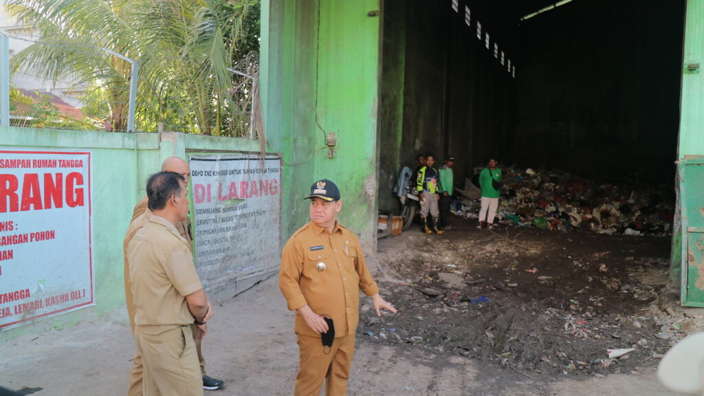 Urgent Bupati Kotim Akan Benahi Depo Sampah Di Dalam Kota Media