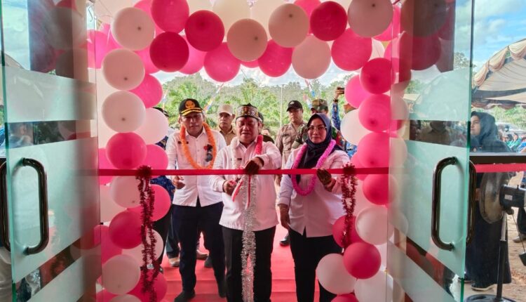 Bupati Kotim Resmikan Kantor Baru Kecamatan Bukit Santuai
